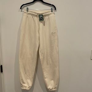 PUMA women’s classic jogger